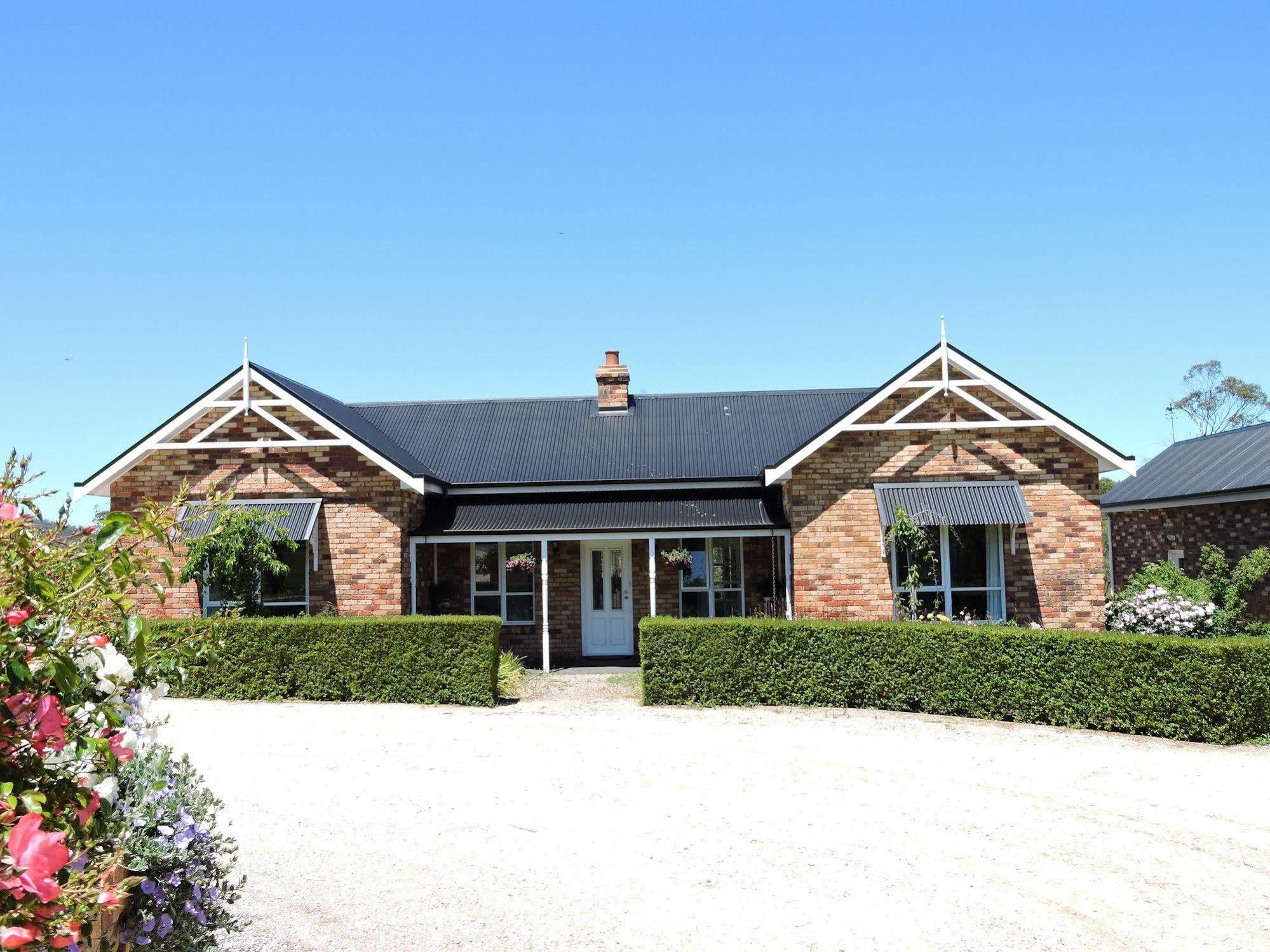 Hazelcreek Cottages Exeter Εξωτερικό φωτογραφία